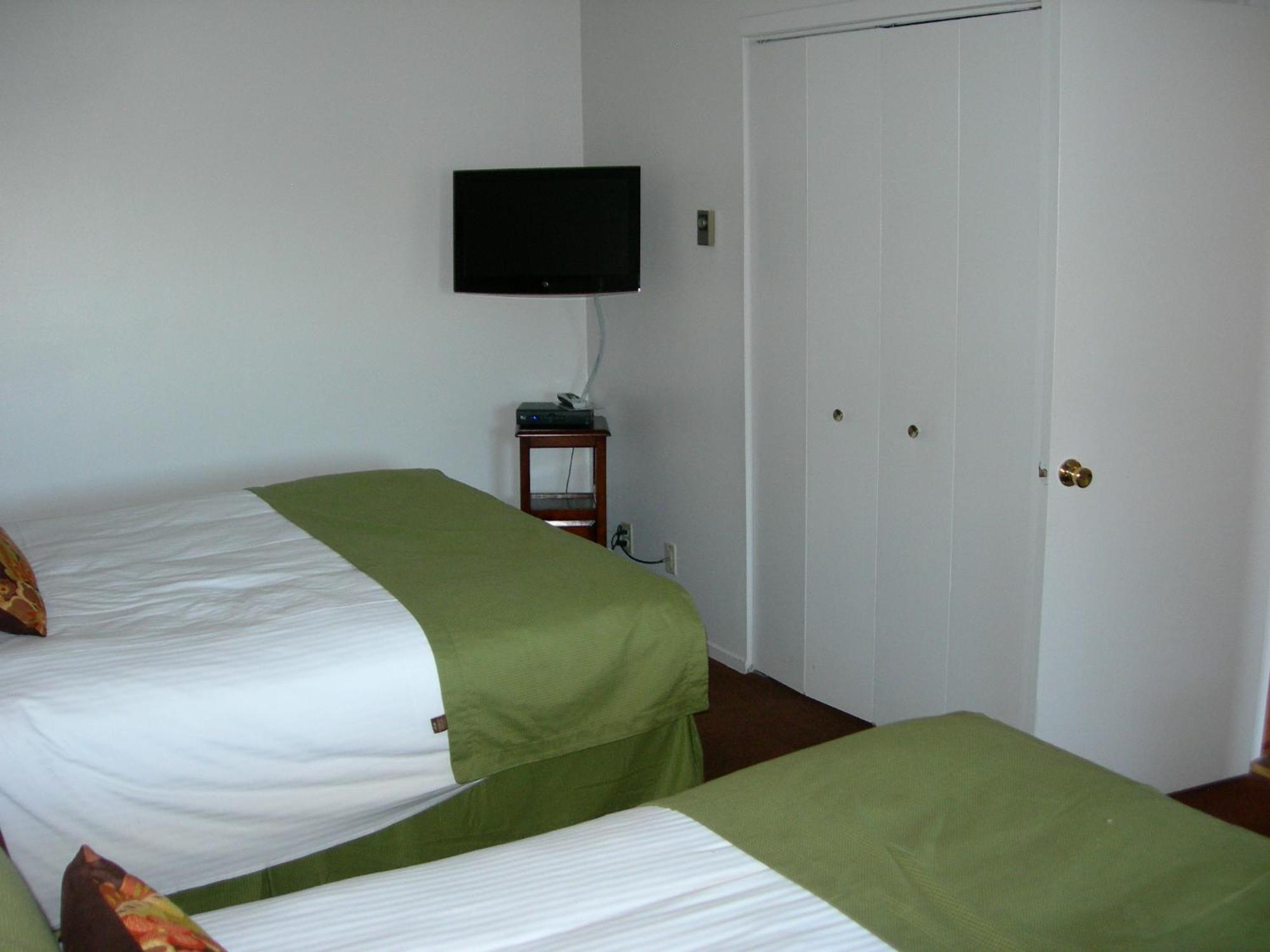 Walker River Lodge Bridgeport Room photo