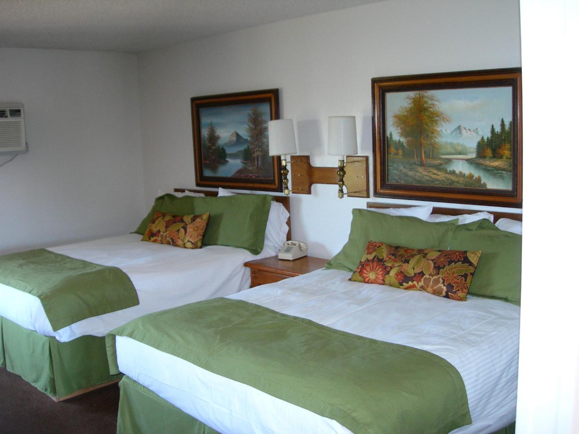 Walker River Lodge Bridgeport Room photo