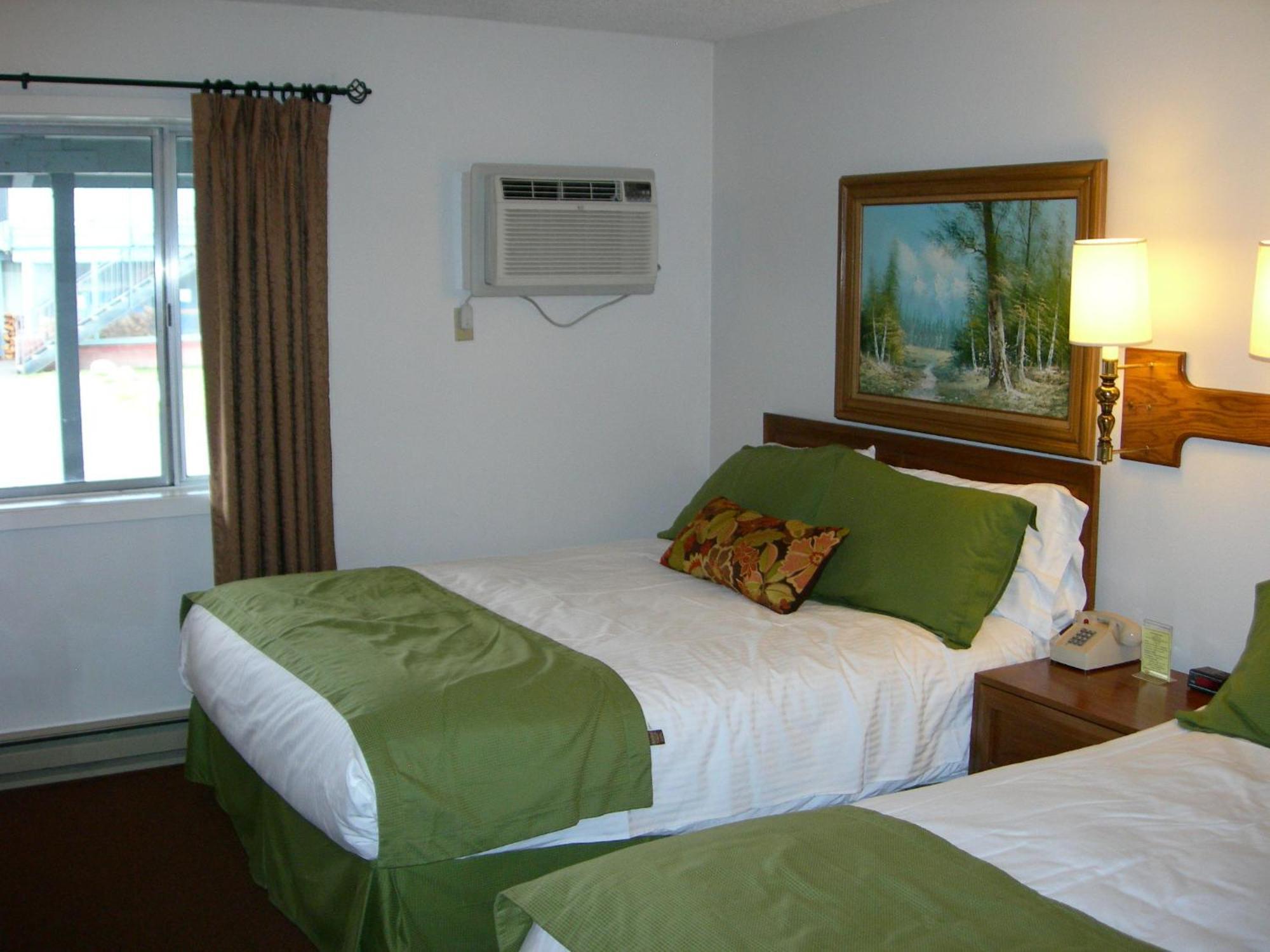 Walker River Lodge Bridgeport Room photo