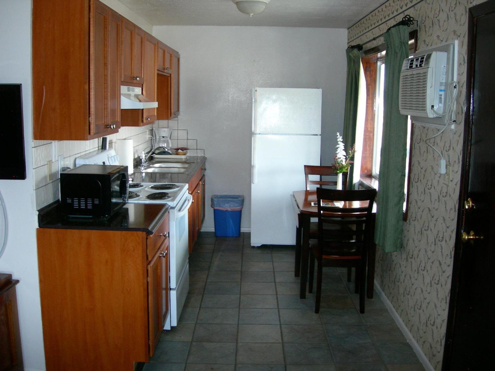 Walker River Lodge Bridgeport Room photo
