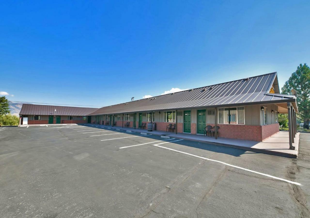 Walker River Lodge Bridgeport Exterior photo